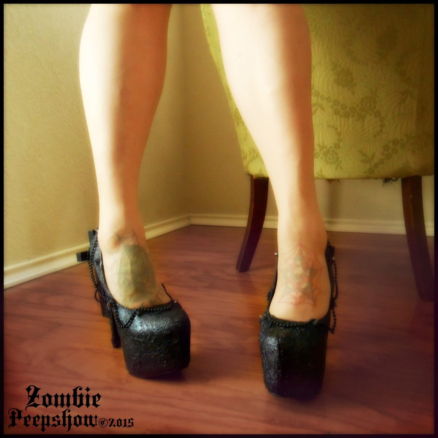 Crucifix Pumps