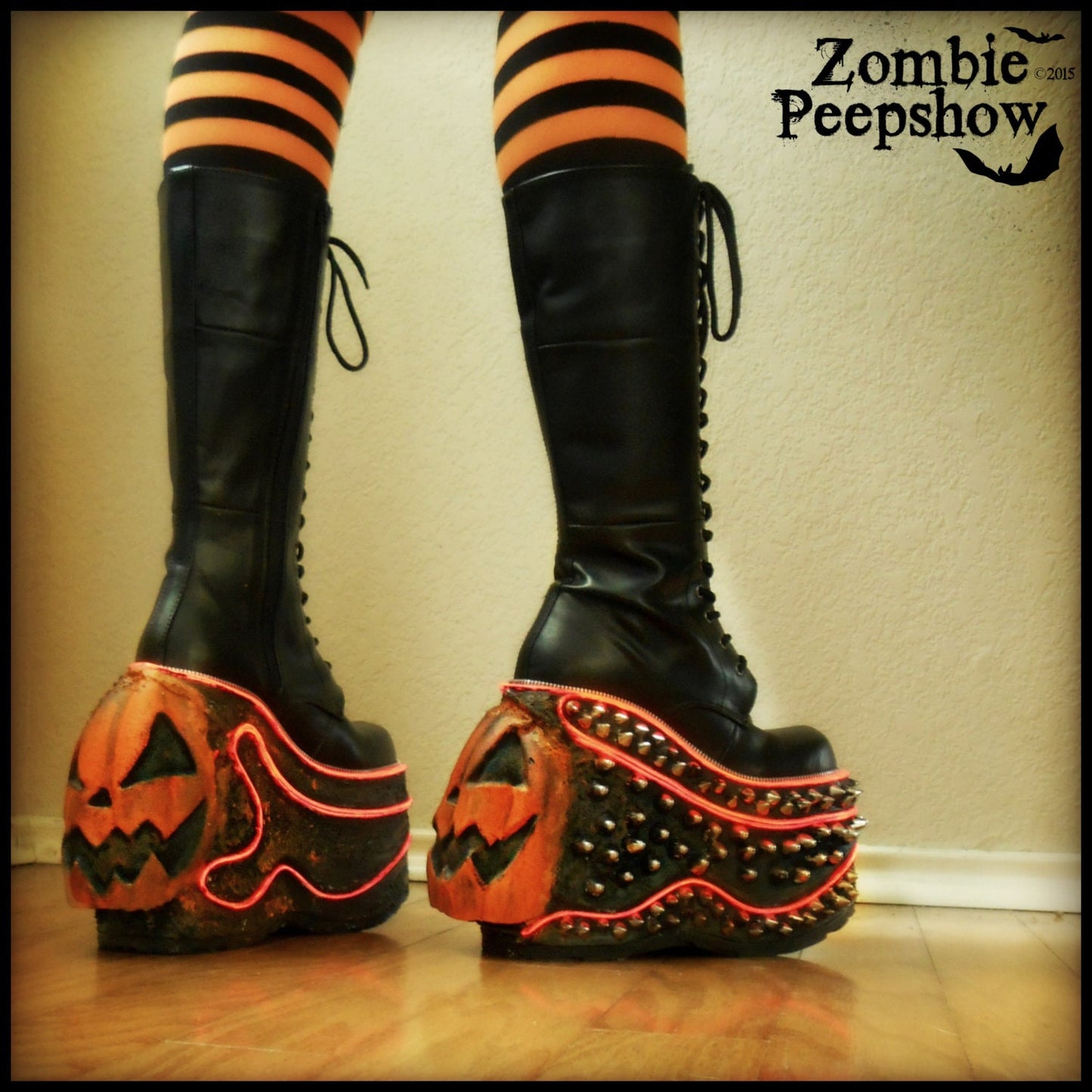 Jack-o-lantern Boots